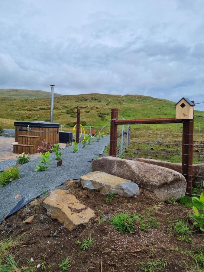 Black Hut At Slieve Croob Glamping Ballyward Esterno foto